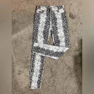 Snake print stretchy pants!